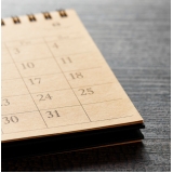 calendarios-personalizados-calendario-de-geladeira-personalizado-formosa-calendario-para-mesa-personalizado-comprar-abadiania